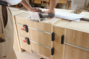 BESSEY_UK/BESSEY-UK_work_man_cabinet